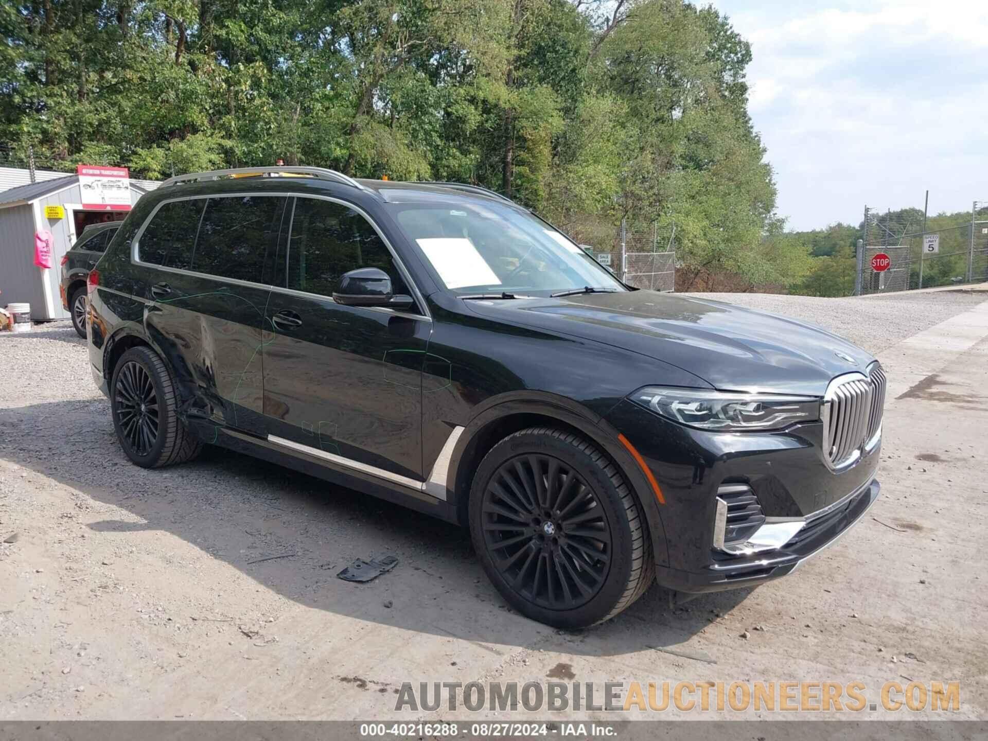 5UXCW2C56KL088017 BMW X7 2019