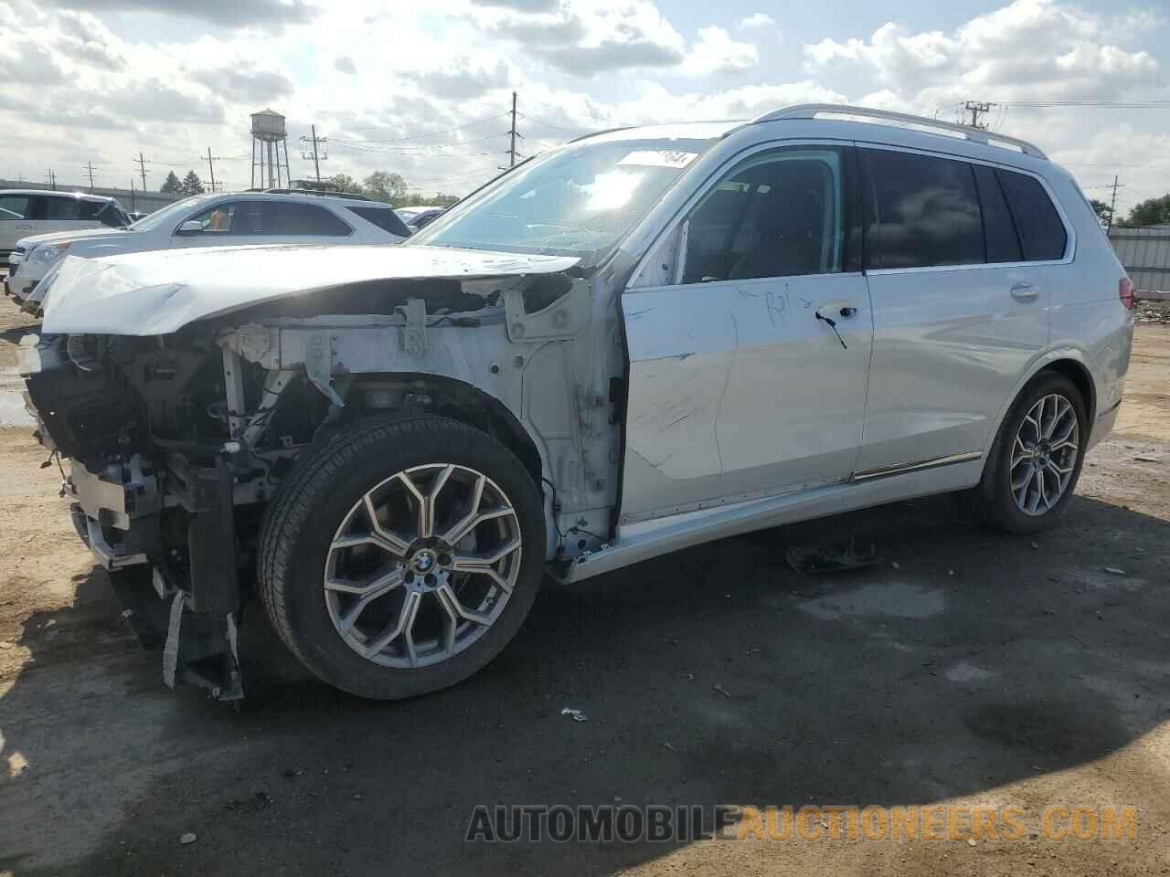 5UXCW2C57KL088740 BMW X7 2019