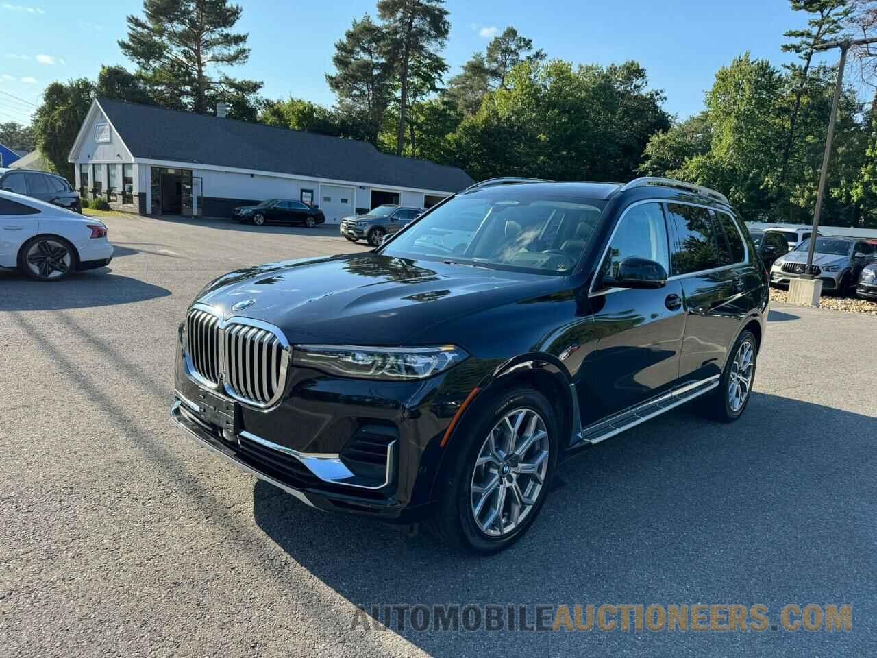 5UXCW2C58KL084518 BMW X7 2019