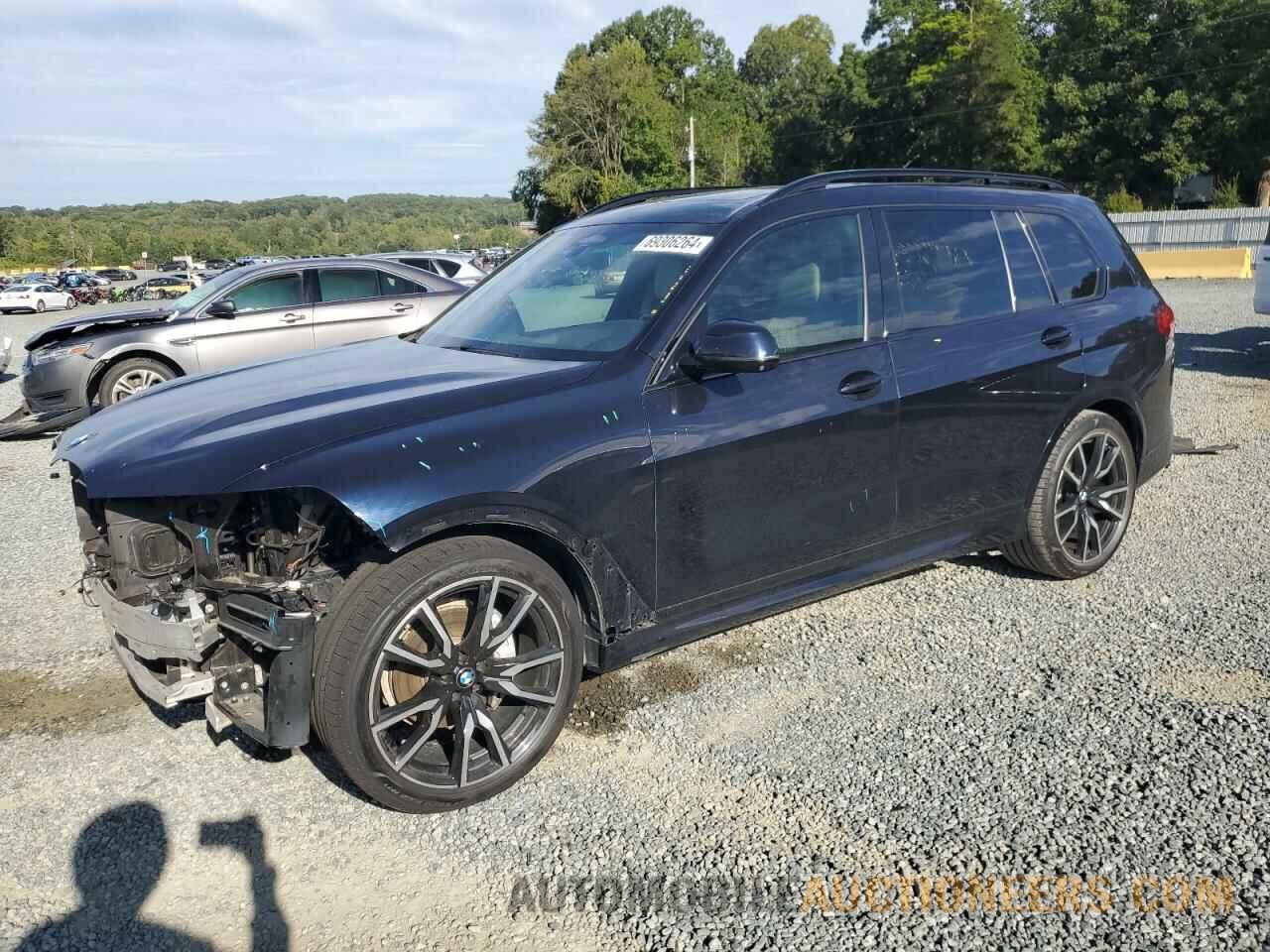 5UXCW2C58KLB43828 BMW X7 2019