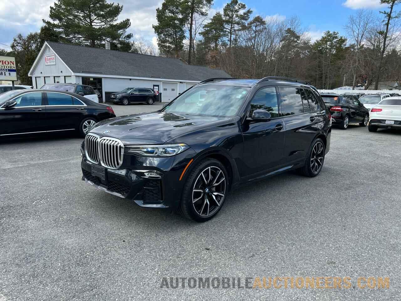 5UXCX4C56KLB39852 BMW X7 2019