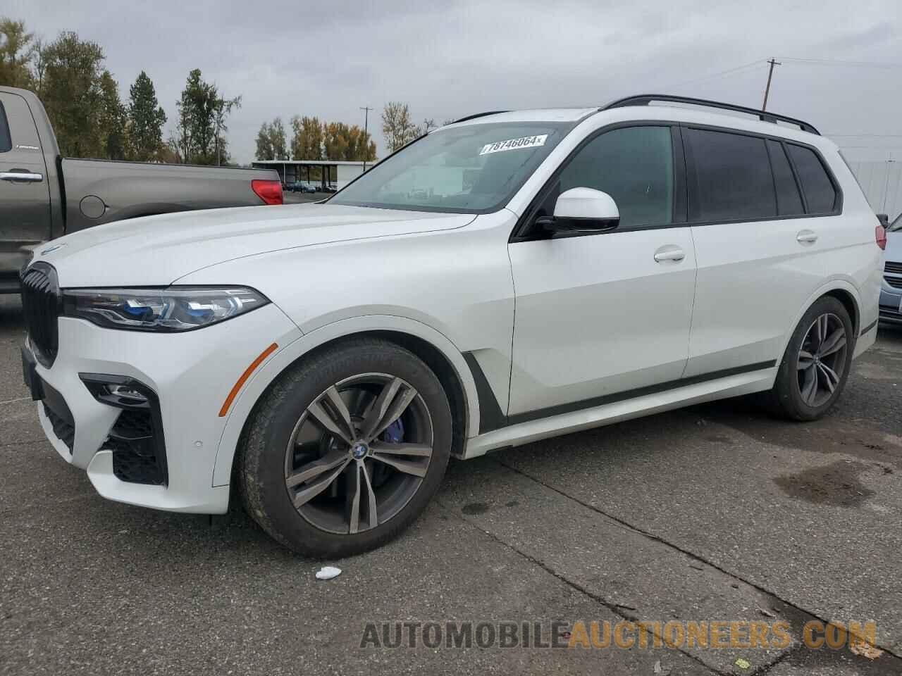 5UXCX6C01M9E94072 BMW X7 2021