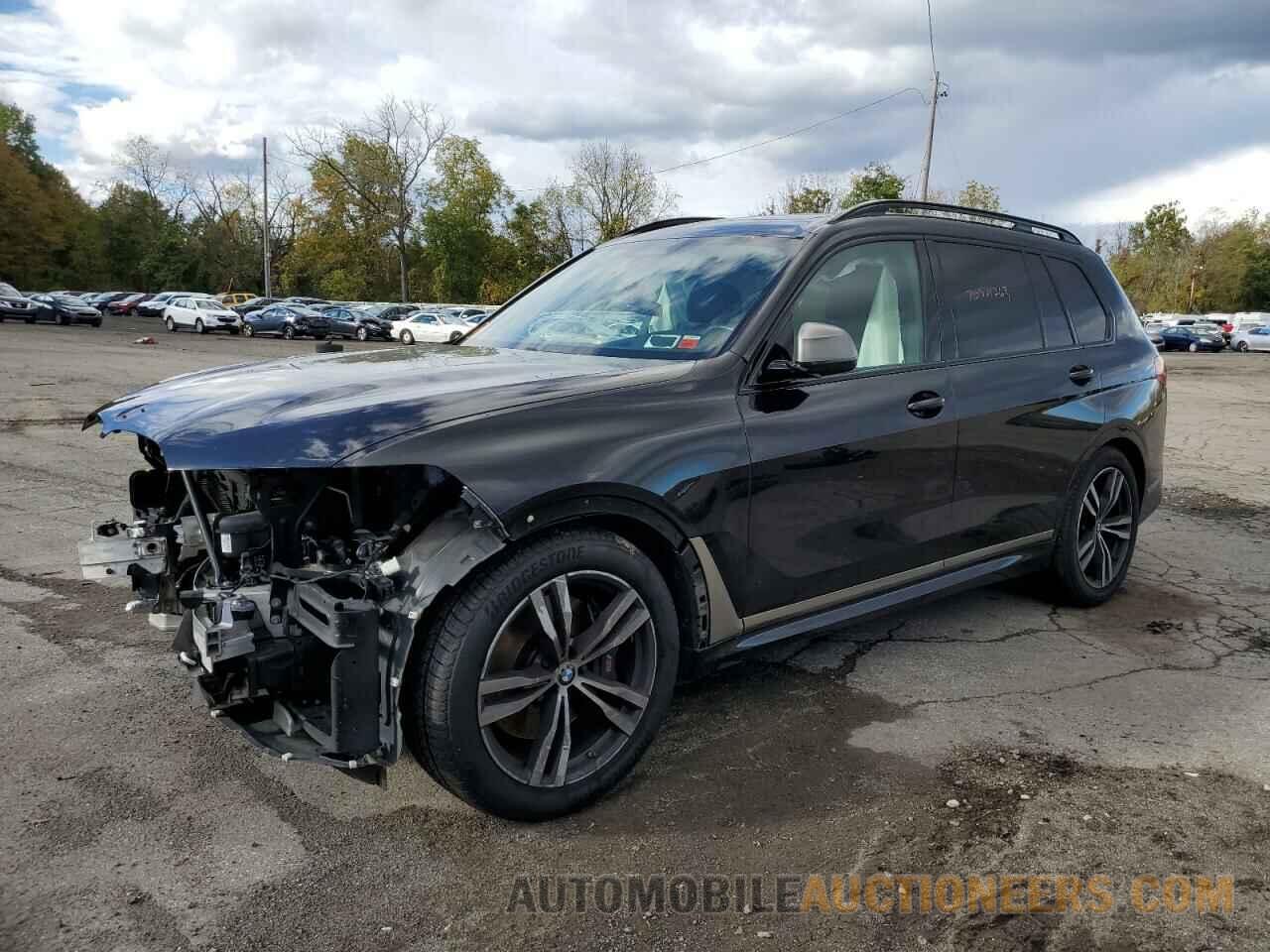 5UXCX6C05M9F55309 BMW X7 2021