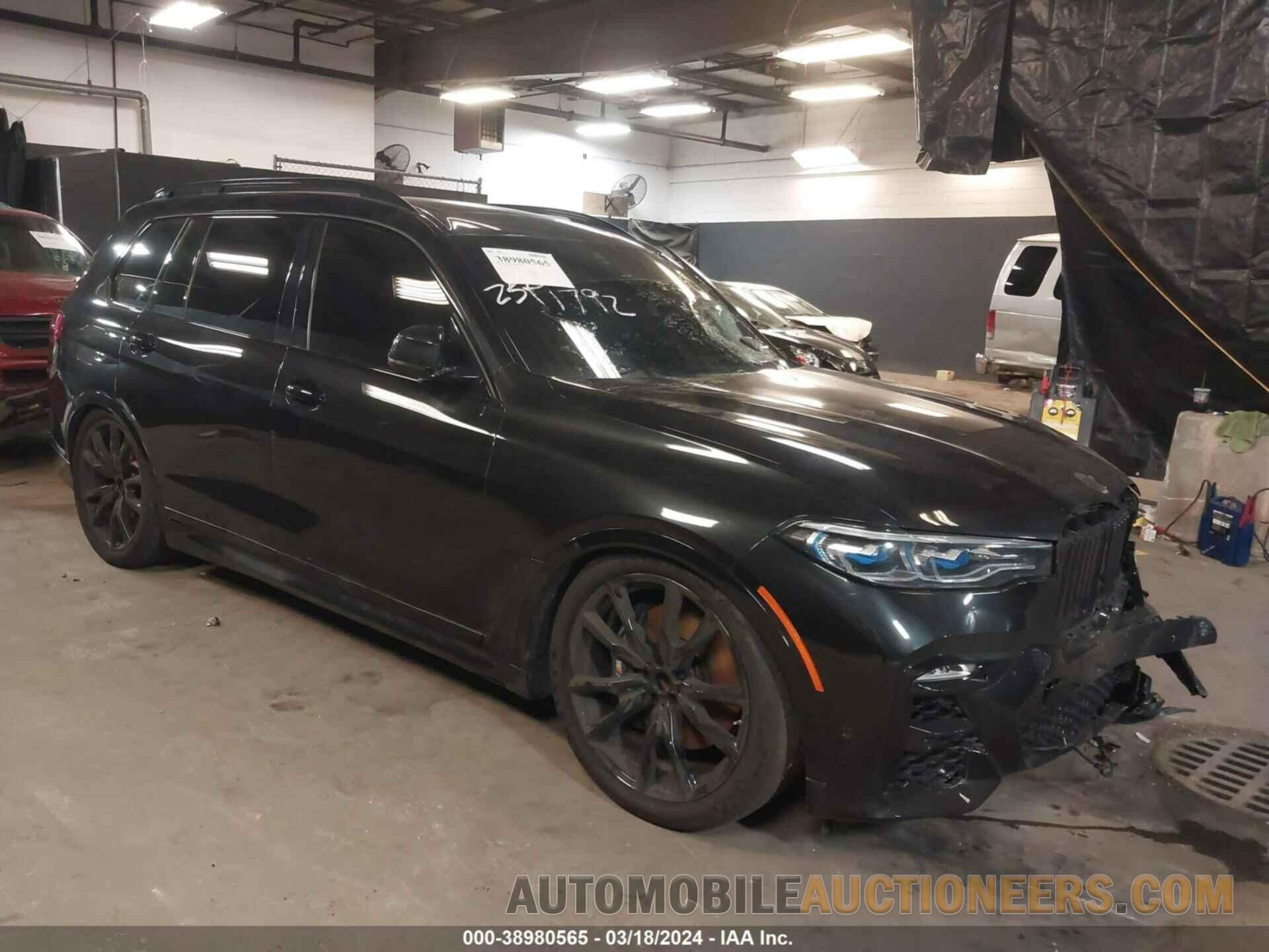 5UXCX6C05N9M97801 BMW X7 2022