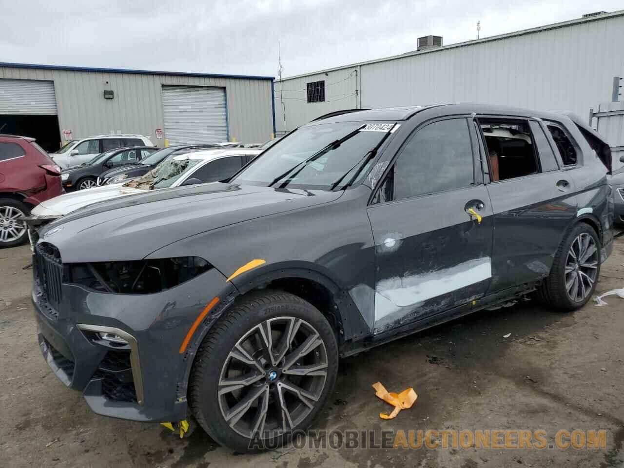 5UXCX6C06N9J33080 BMW X7 2022