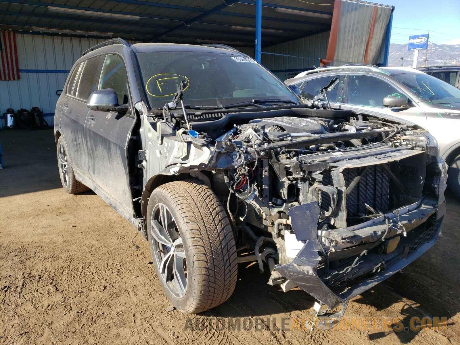 5UXCX6C07LLE35397 BMW X7 2020