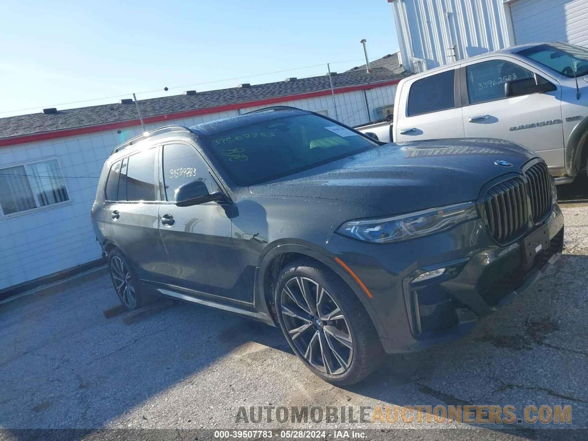 5UXCX6C07M9F88585 BMW X7 2021