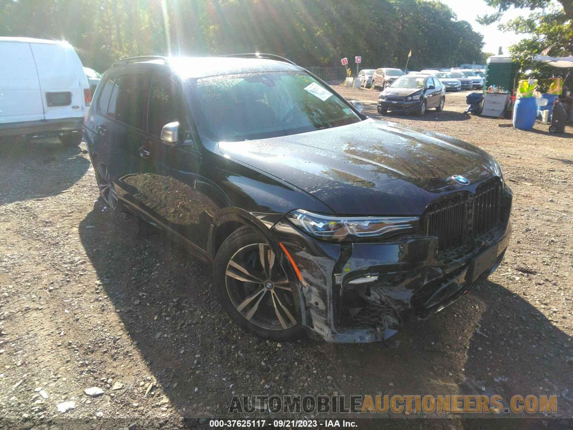 5UXCX6C07M9G94714 BMW X7 2021