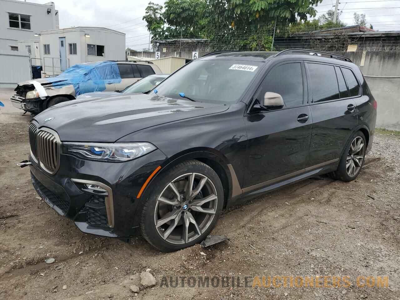 5UXCX6C0XM9E09908 BMW X7 2021