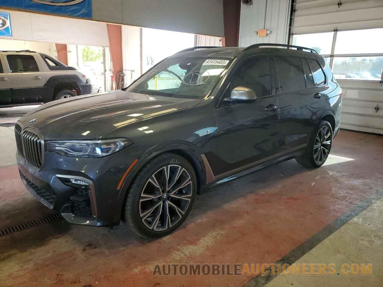 5UXCX6C0XM9E43895 BMW X7 2021