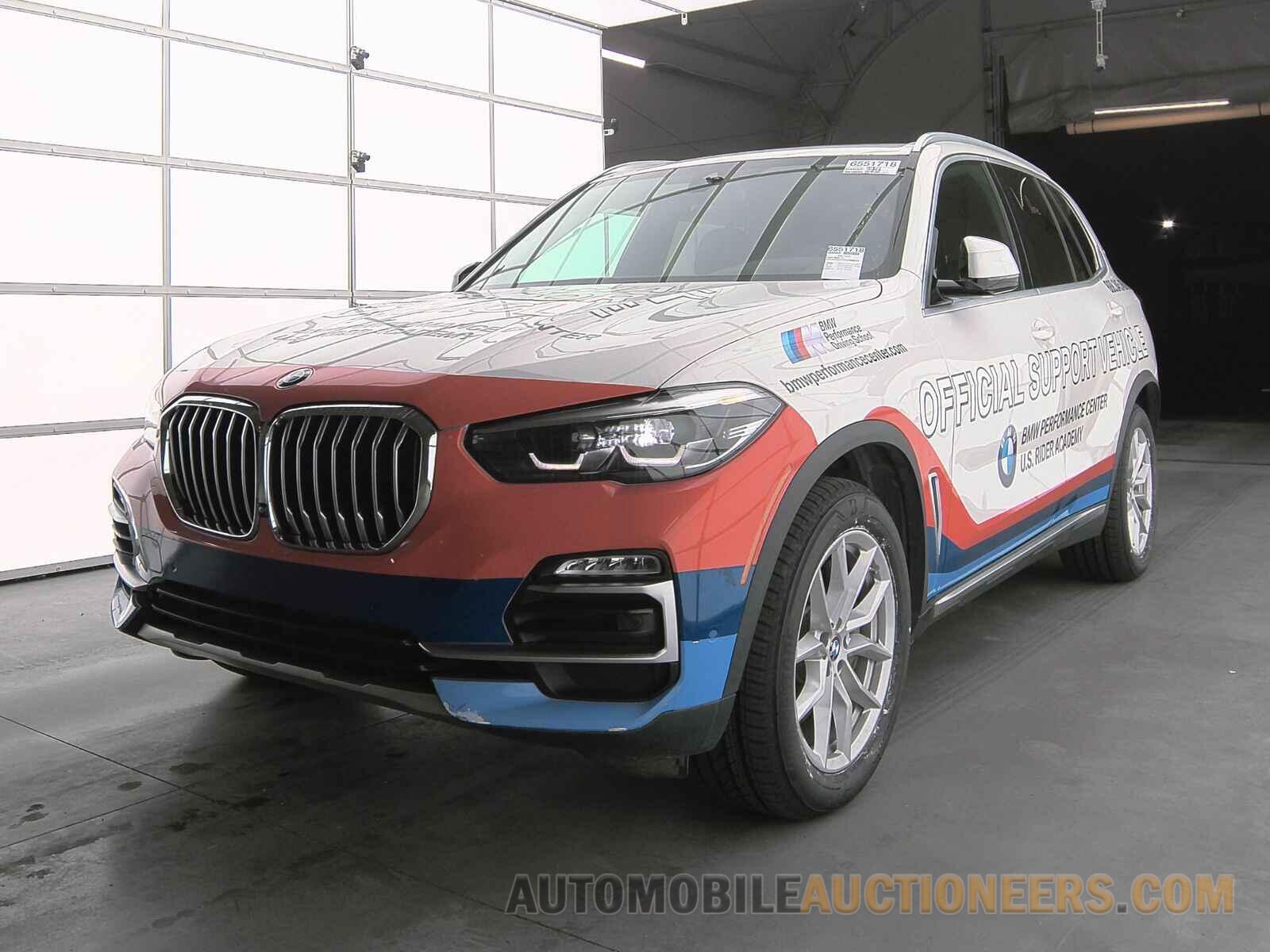 5UXJU2C01LLN68033 BMW X5 2020