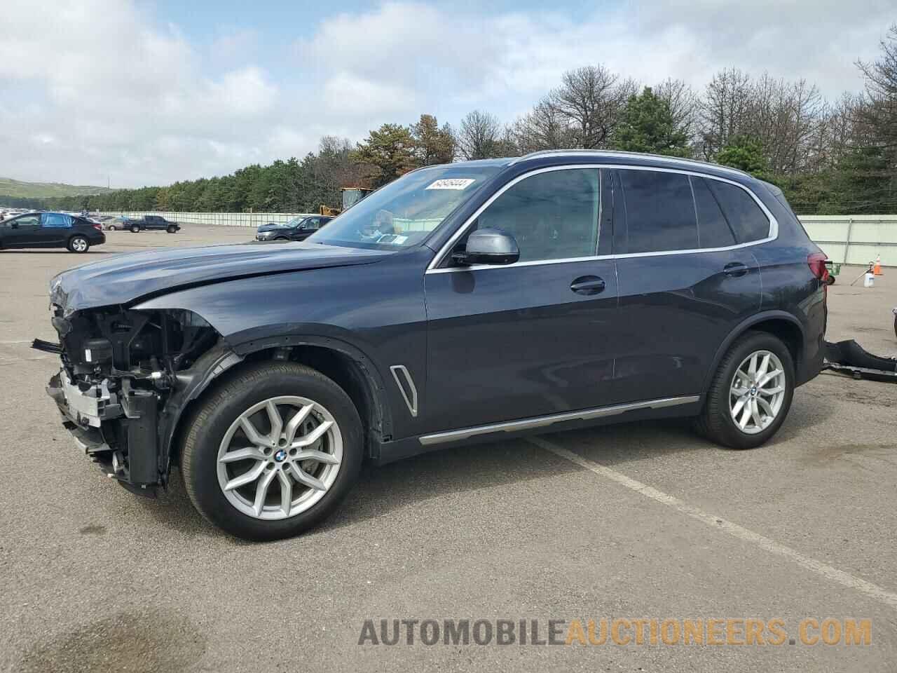 5UXJU2C02L9B06838 BMW X5 2020