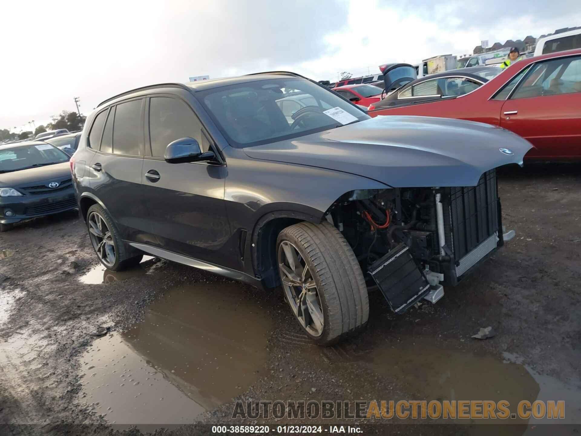 5UXJU4C02LLE46165 BMW X5 2020