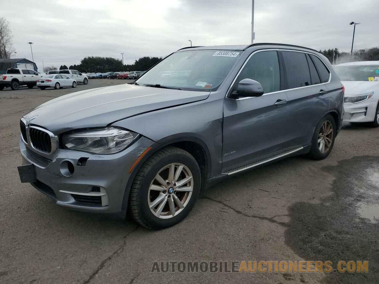 5UXKR0C51F0K55432 BMW X5 2015