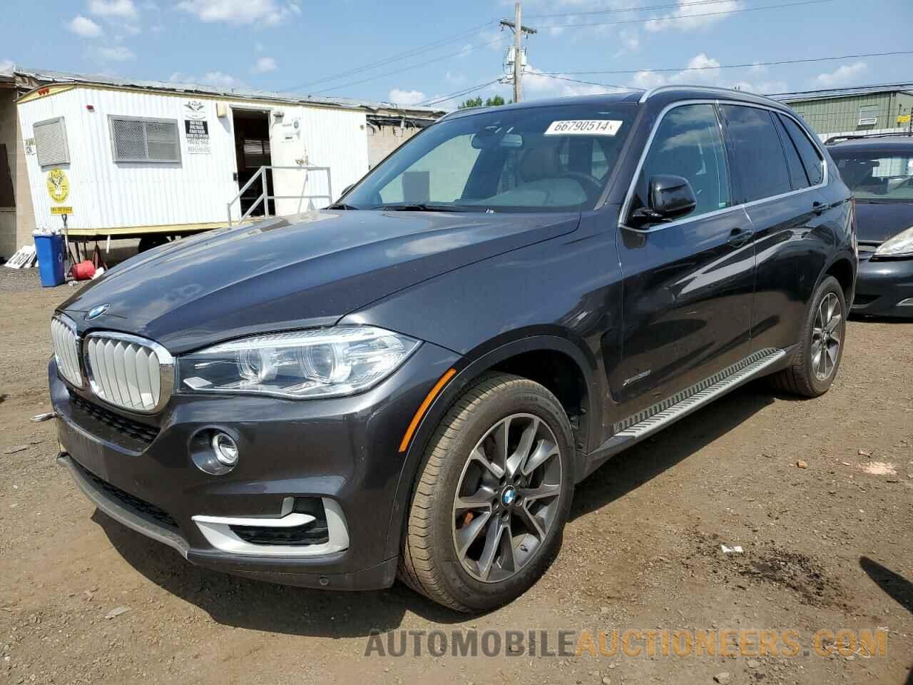 5UXKR0C51J0X97185 BMW X5 2018