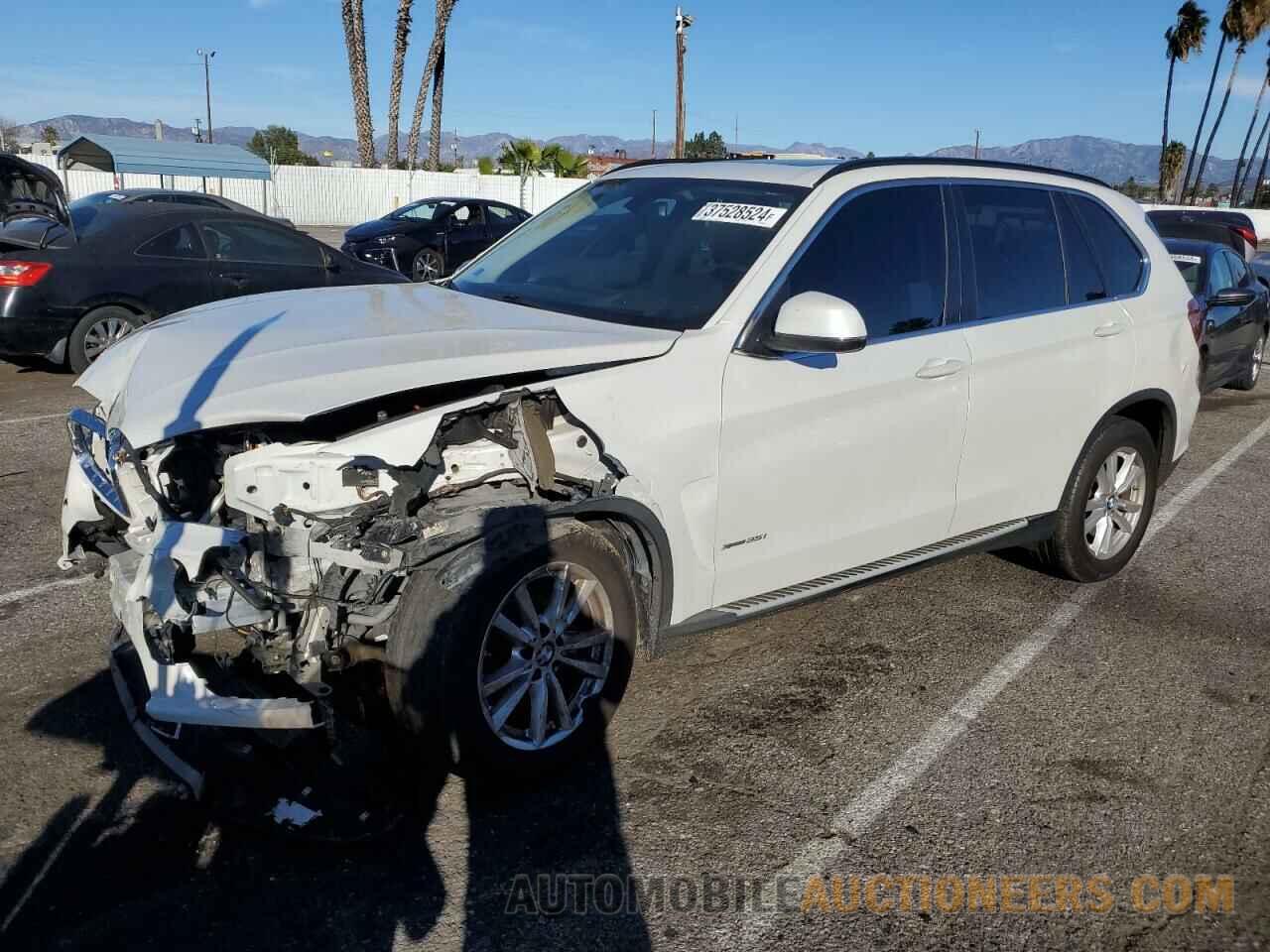 5UXKR0C52F0K61823 BMW X5 2015