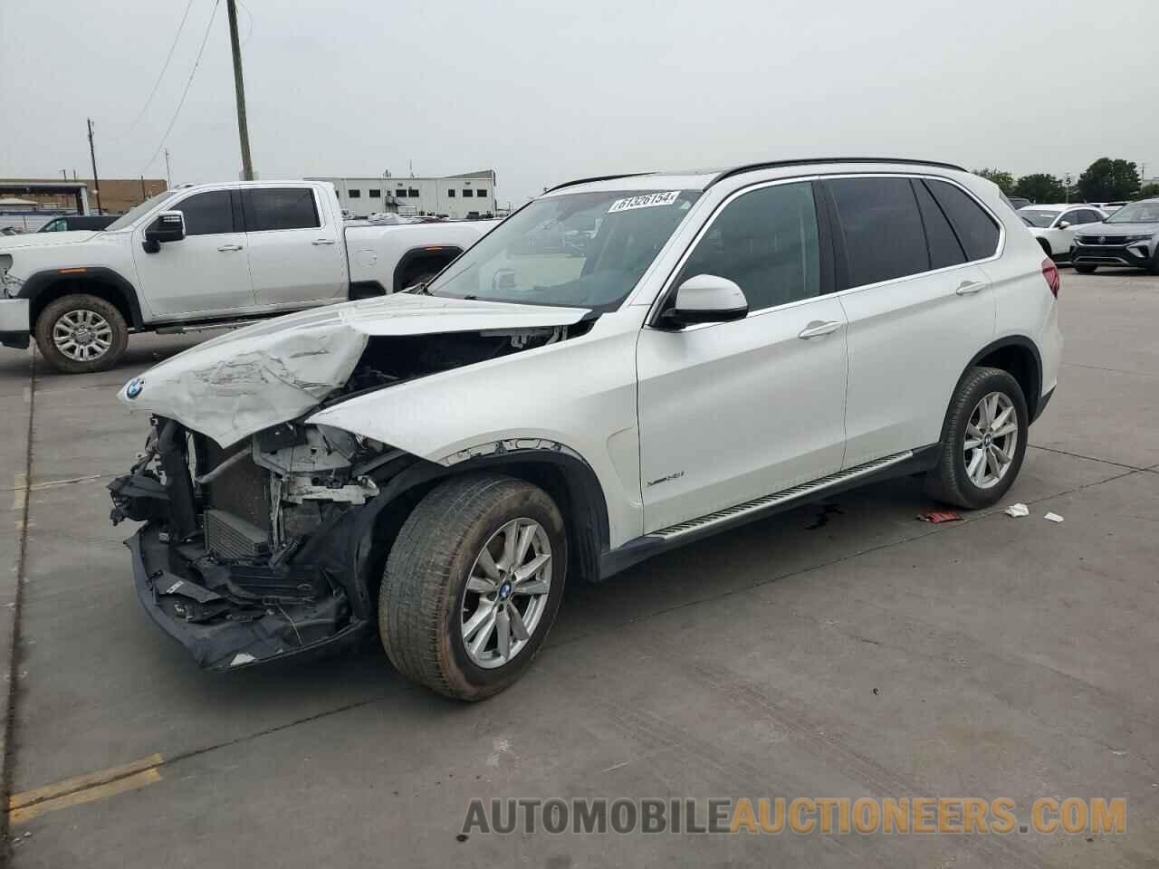 5UXKR0C53F0K55786 BMW X5 2015