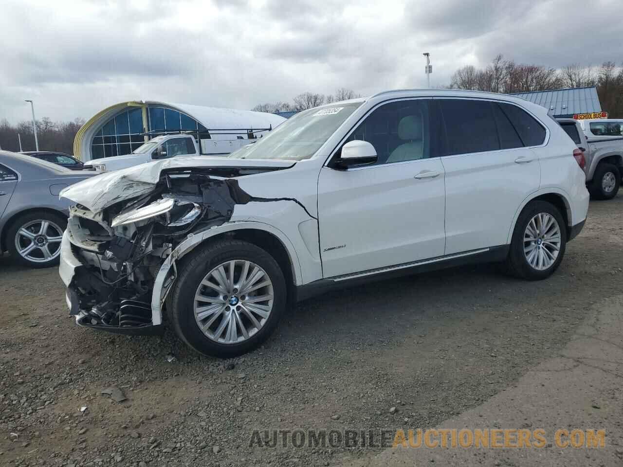 5UXKR0C53G0P20052 BMW X5 2016