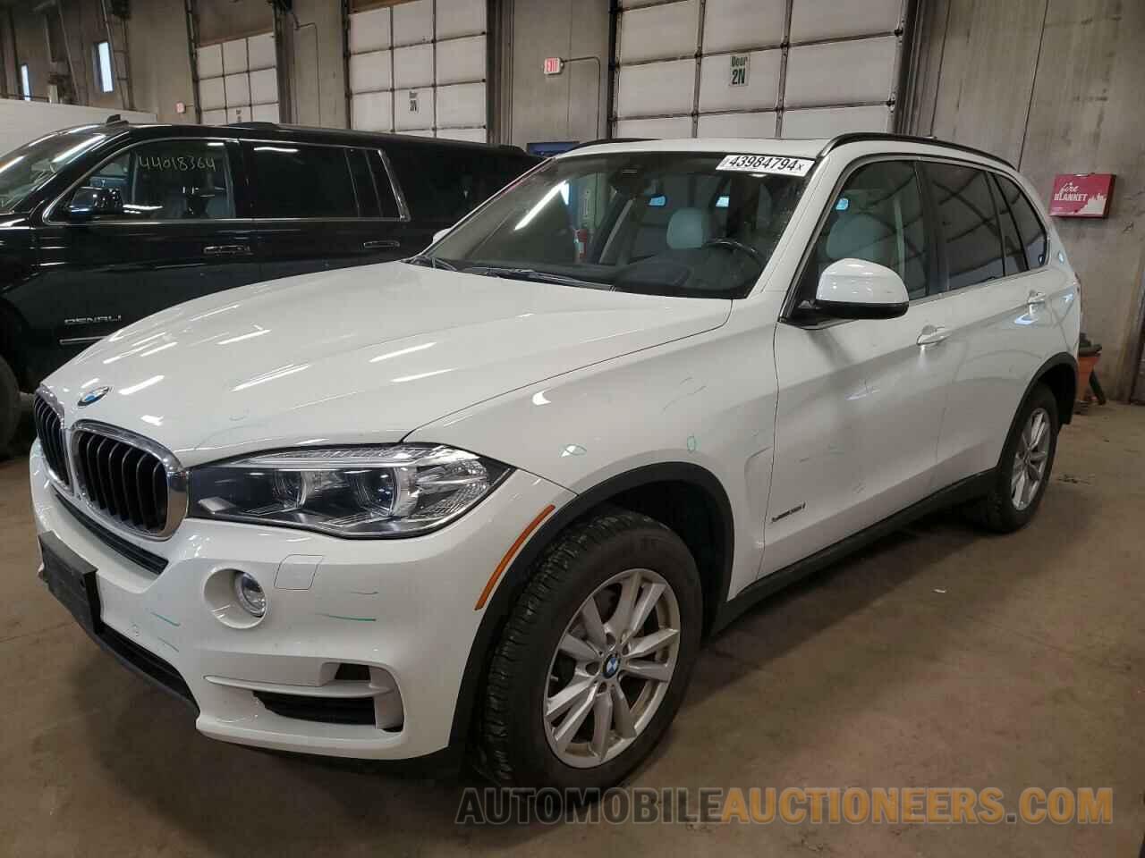 5UXKR0C54F0P10161 BMW X5 2015