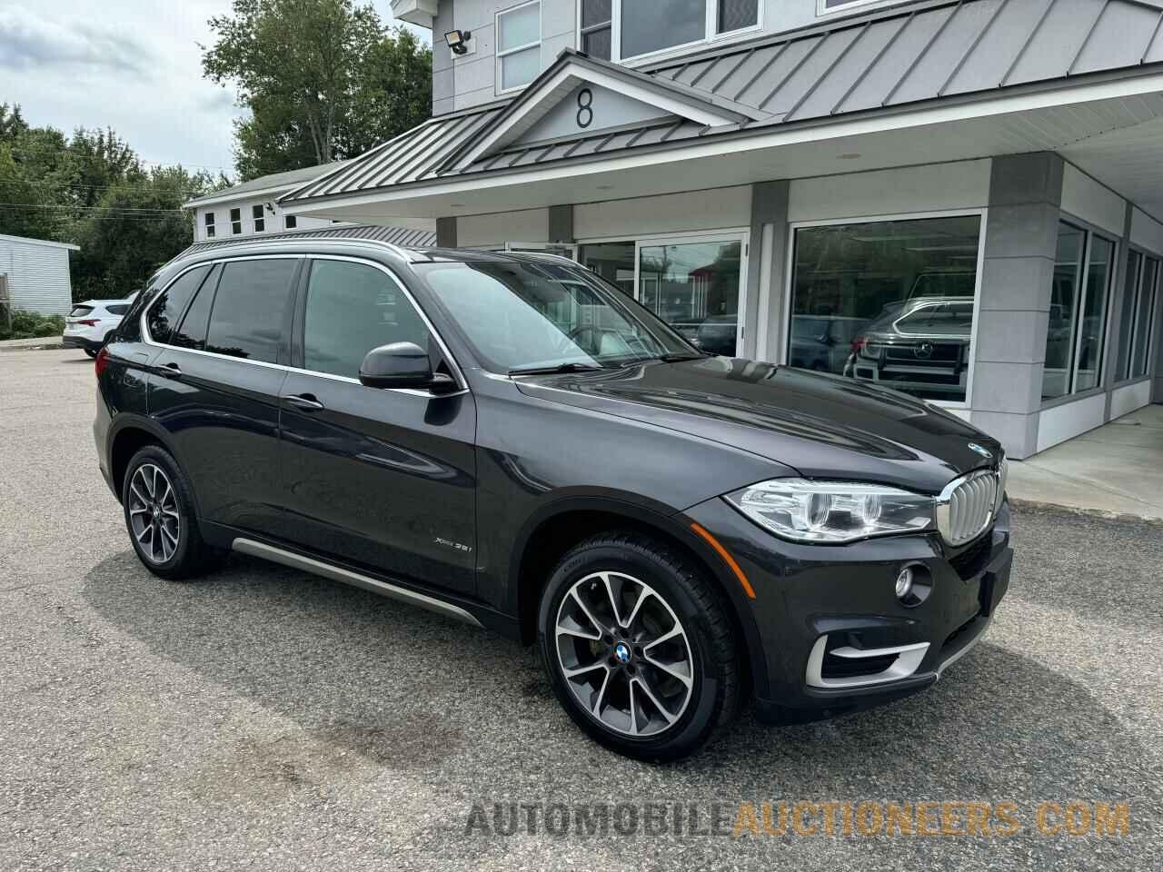 5UXKR0C55JL070937 BMW X5 2018