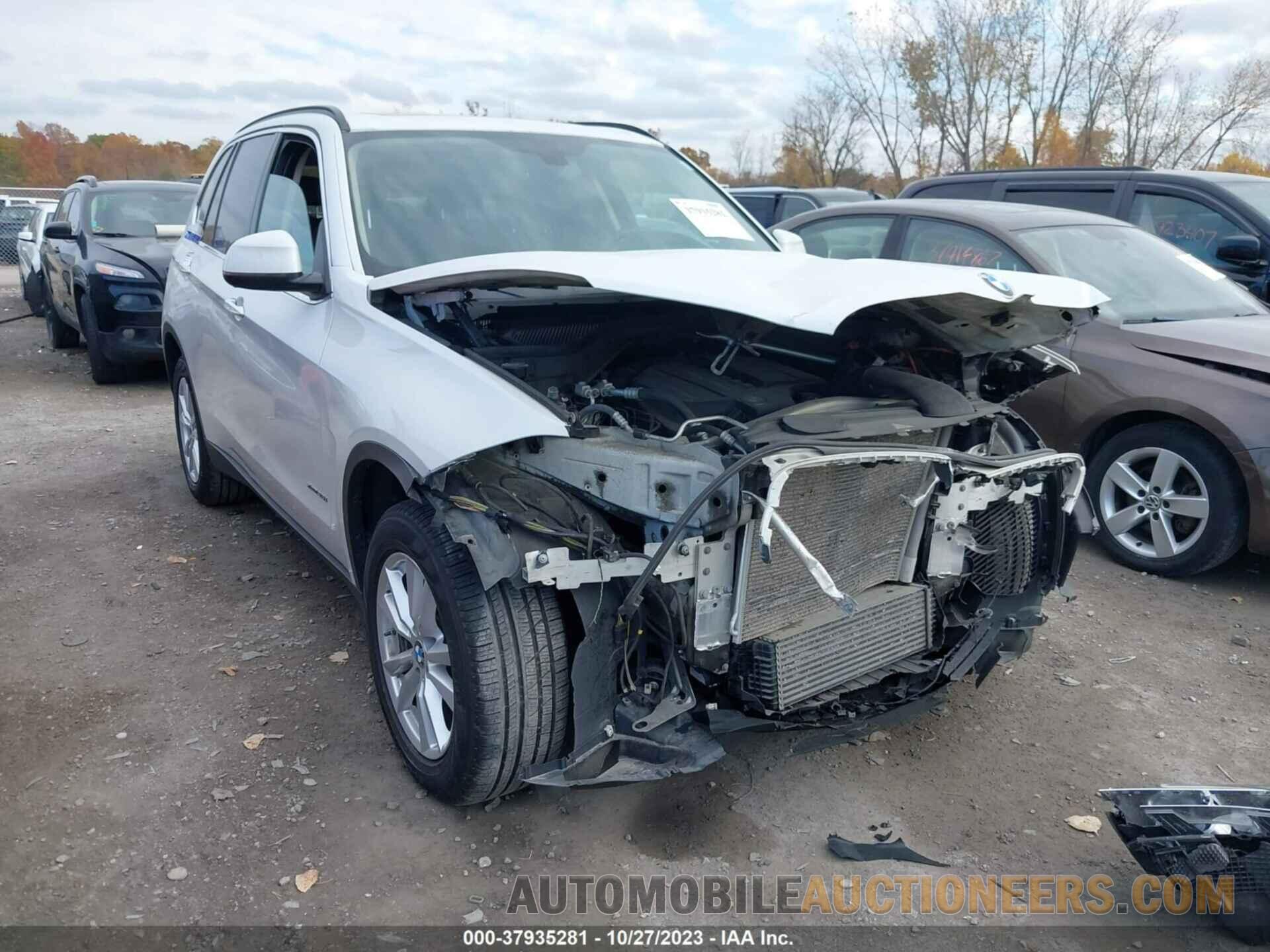 5UXKR0C57F0K61106 BMW X5 2015