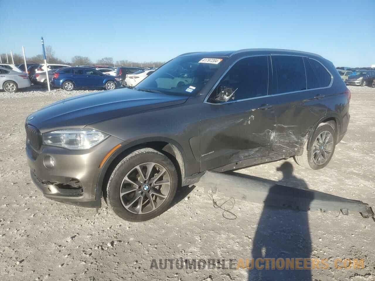 5UXKR2C30H0W43894 BMW X5 2017