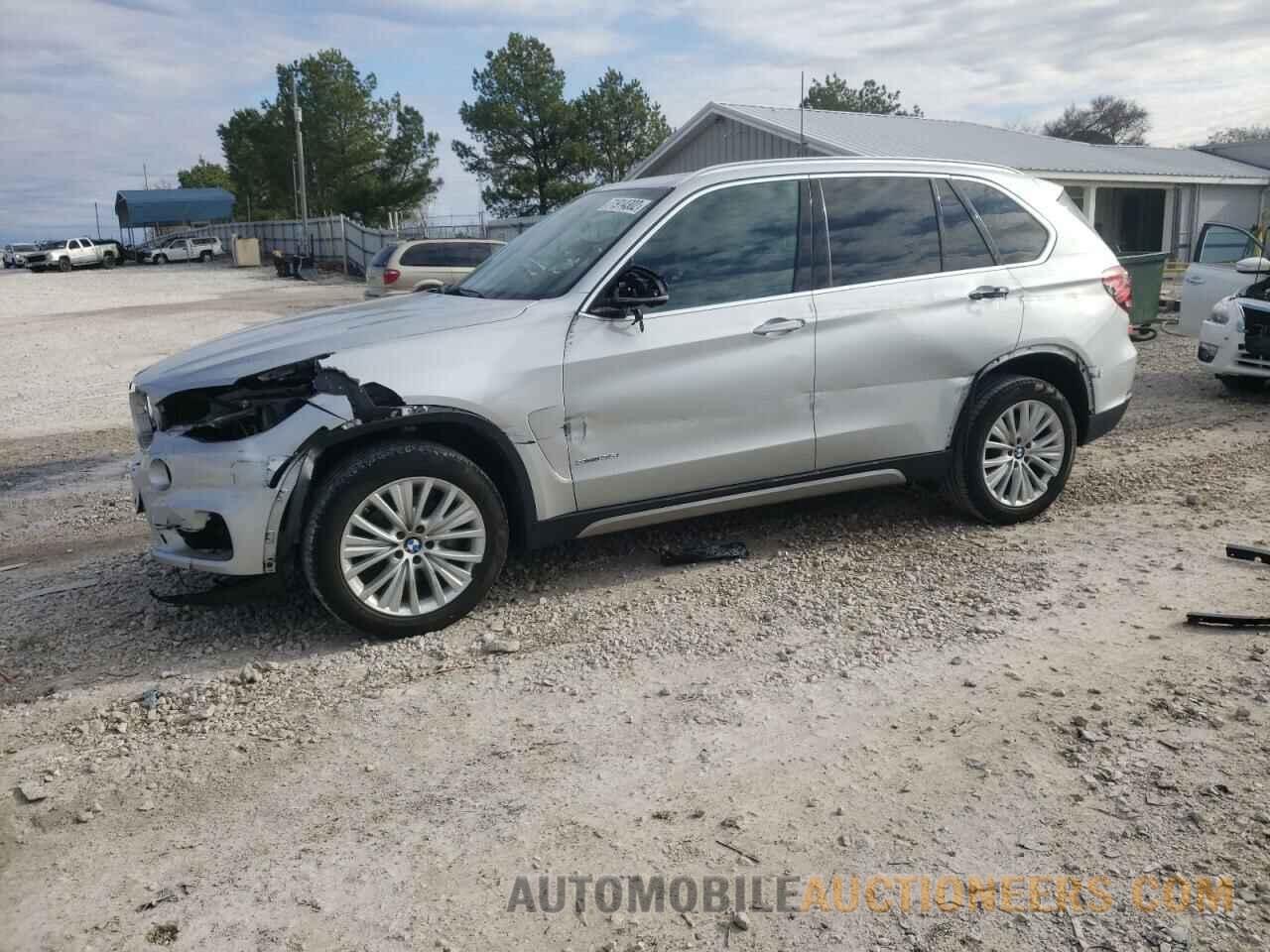 5UXKR2C33H0W43940 BMW X5 2017