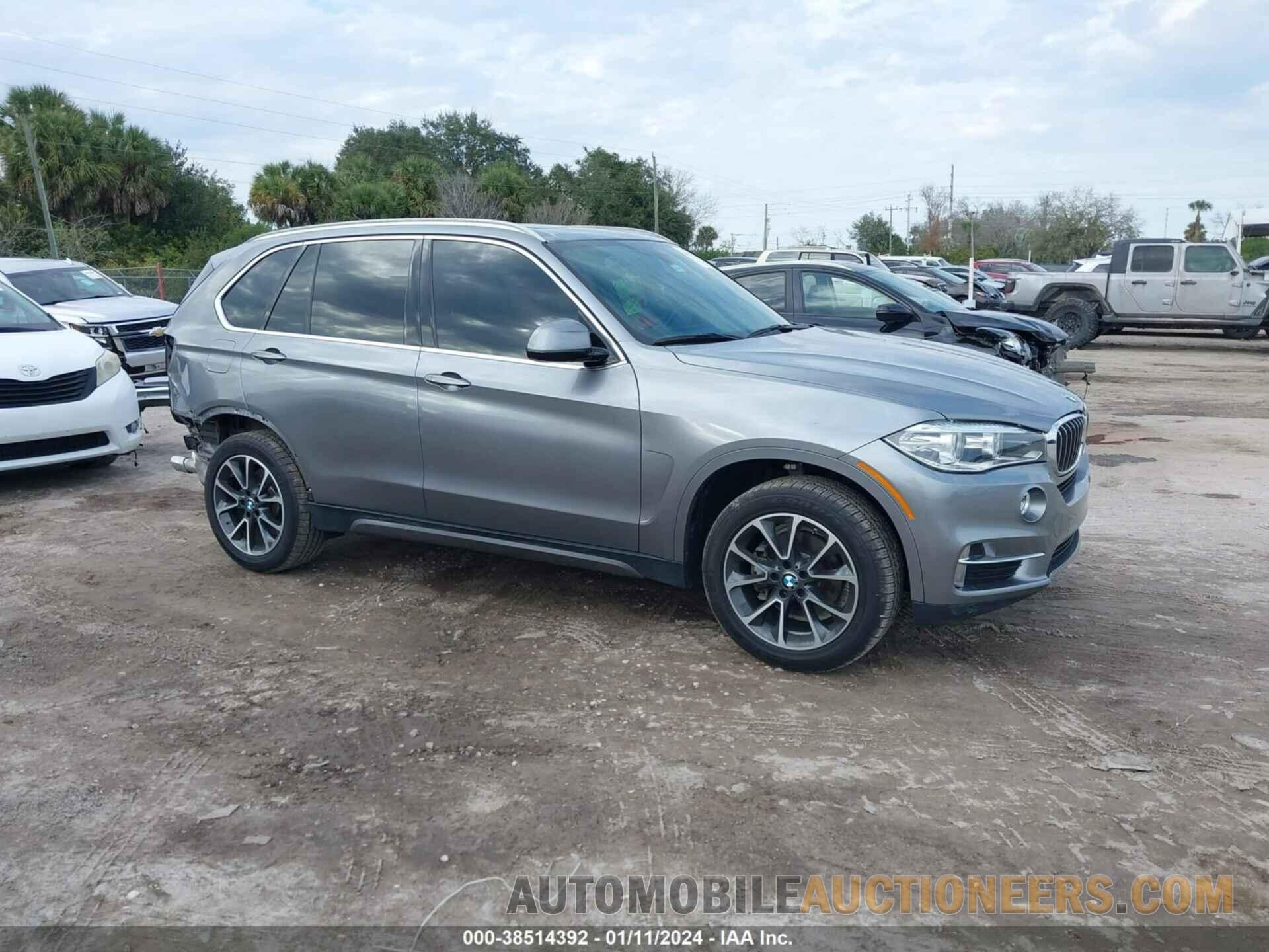 5UXKR2C38H0X06417 BMW X5 2017