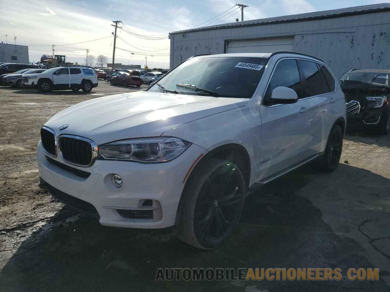 5UXKR2C52F0H35056 BMW X5 2015