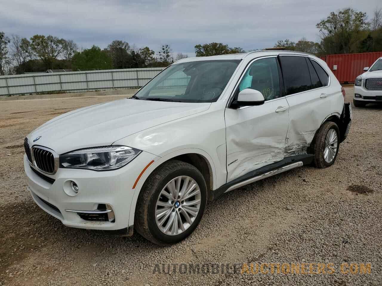 5UXKR2C52G0R70717 BMW X5 2016