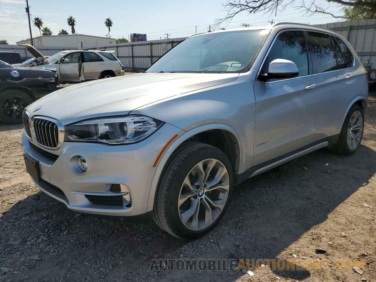 5UXKR2C53J0Z20738 BMW X5 2018