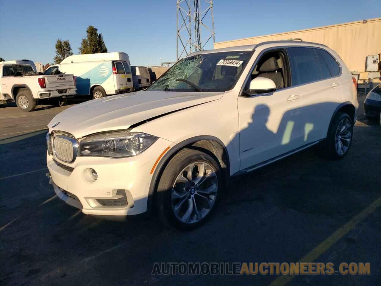 5UXKR2C57J0X09817 BMW X5 2018