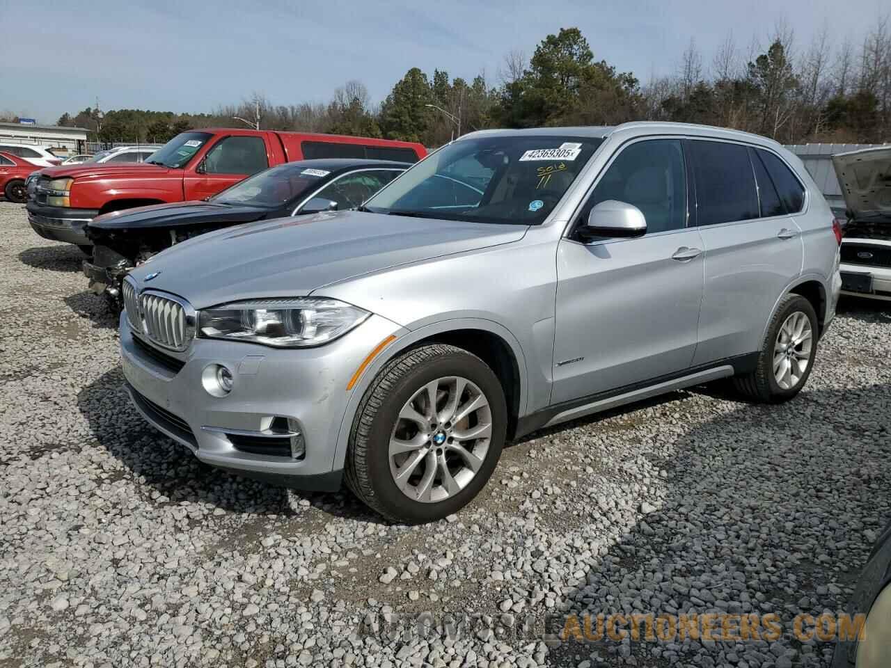 5UXKR6C58F0J75824 BMW X5 2015