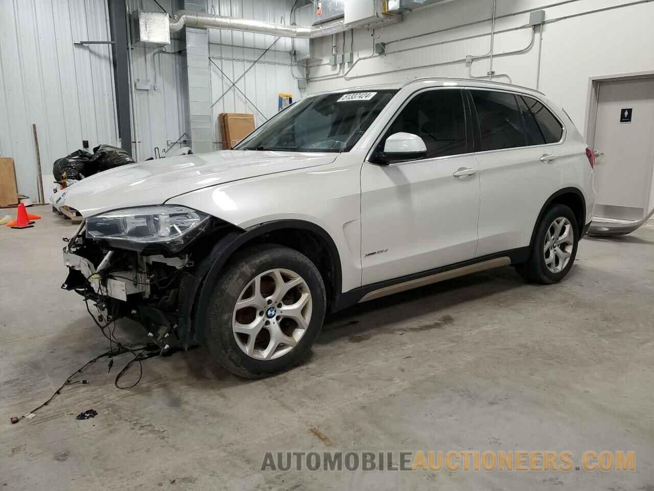 5UXKS4C56F0N08093 BMW X5 2015