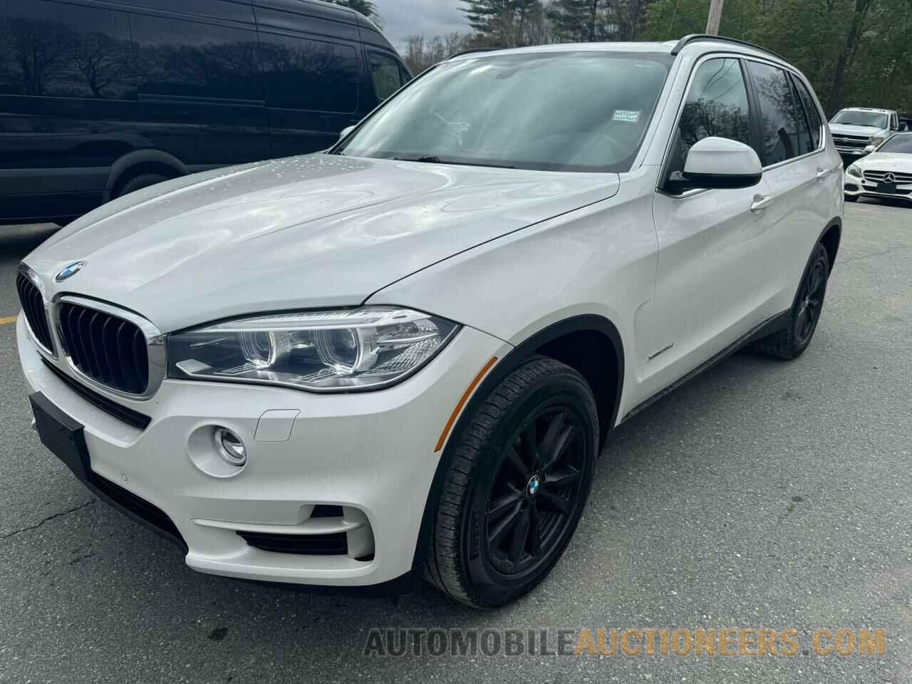 5UXKS4C58F0N09617 BMW X5 2015