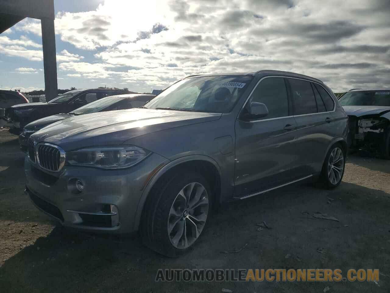 5UXKT0C33H0V96107 BMW X5 2017