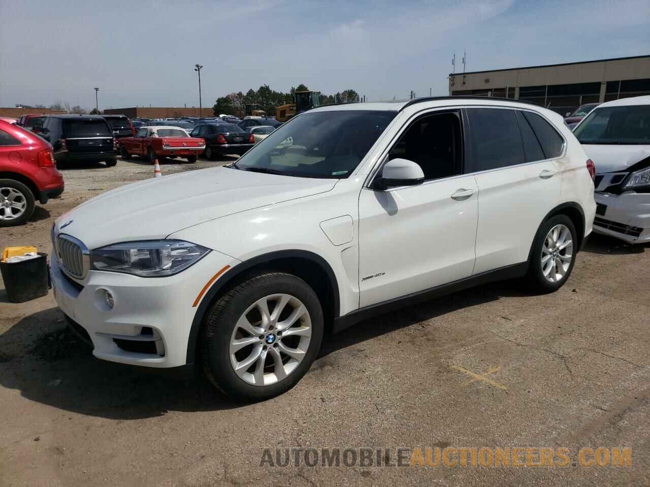 5UXKT0C53G0S75216 BMW X5 2016