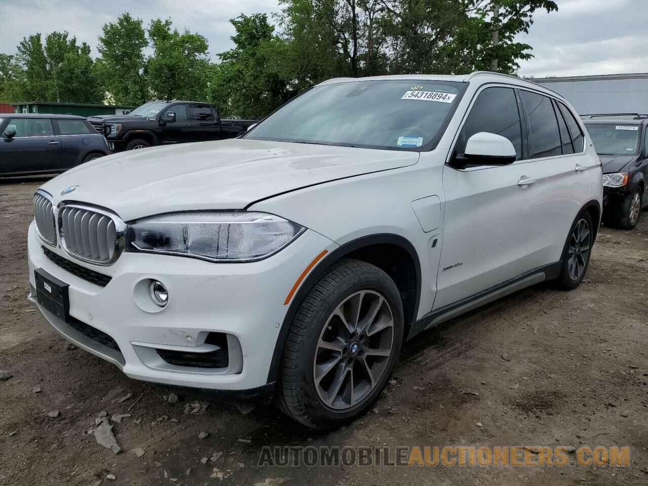 5UXKT0C57J0W00859 BMW X5 2018