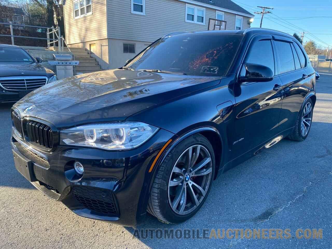 5UXKT0C59J0W00572 BMW X5 2018