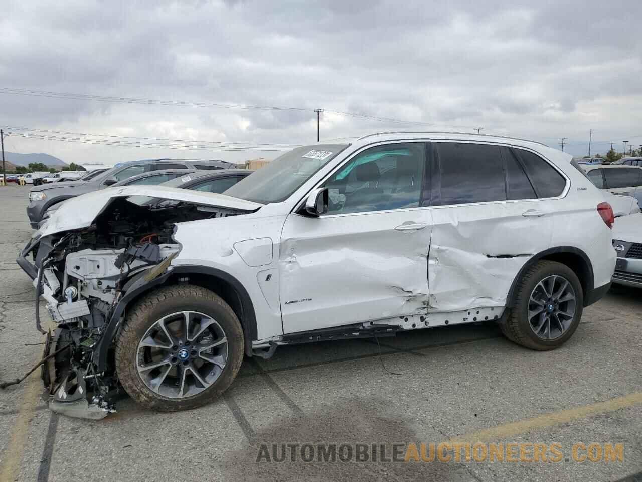 5UXKT0C59J0W01334 BMW X5 2018