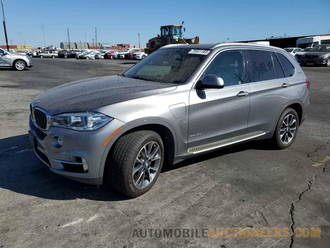 5UXKT0C59J0W02077 BMW X5 2018