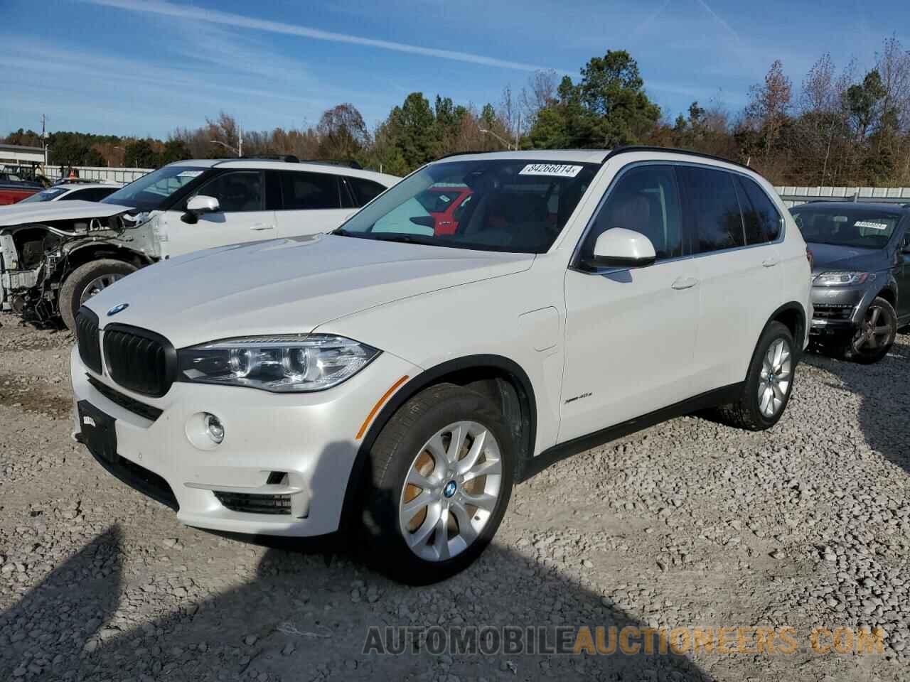 5UXKT0C5XG0F75323 BMW X5 2016