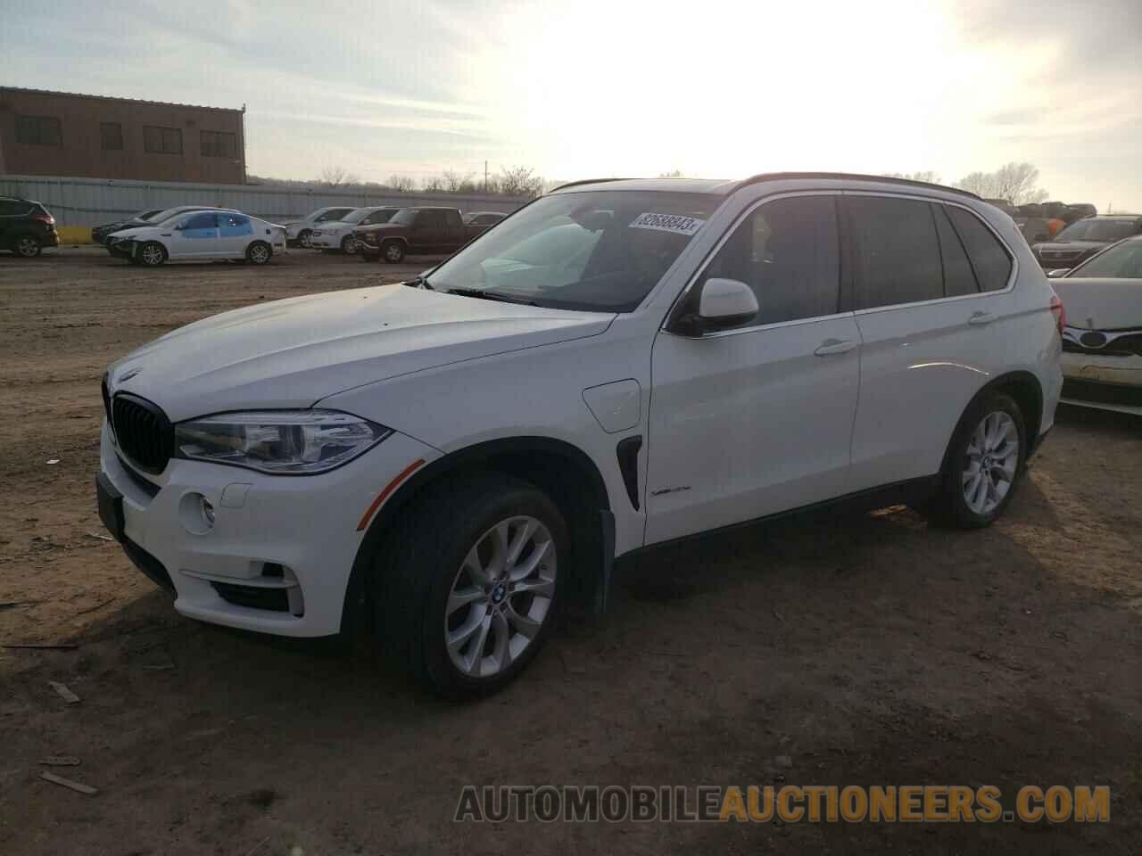 5UXKT0C5XG0S75830 BMW X5 2016