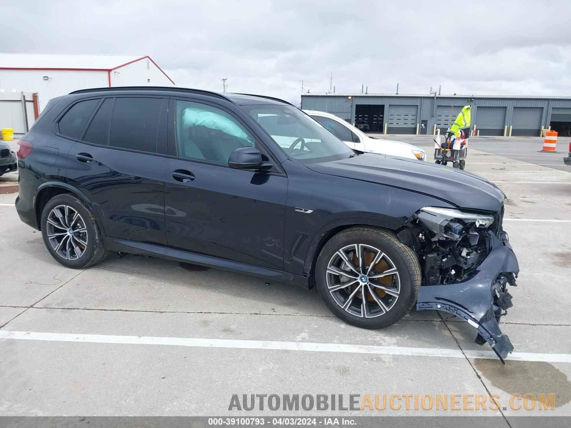 5UXTA6C04P9R17228 BMW X5 PHEV 2023