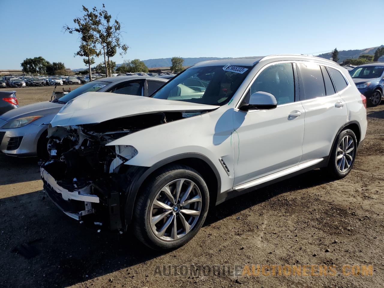 5UXTR7C53KLR51912 BMW X3 2019