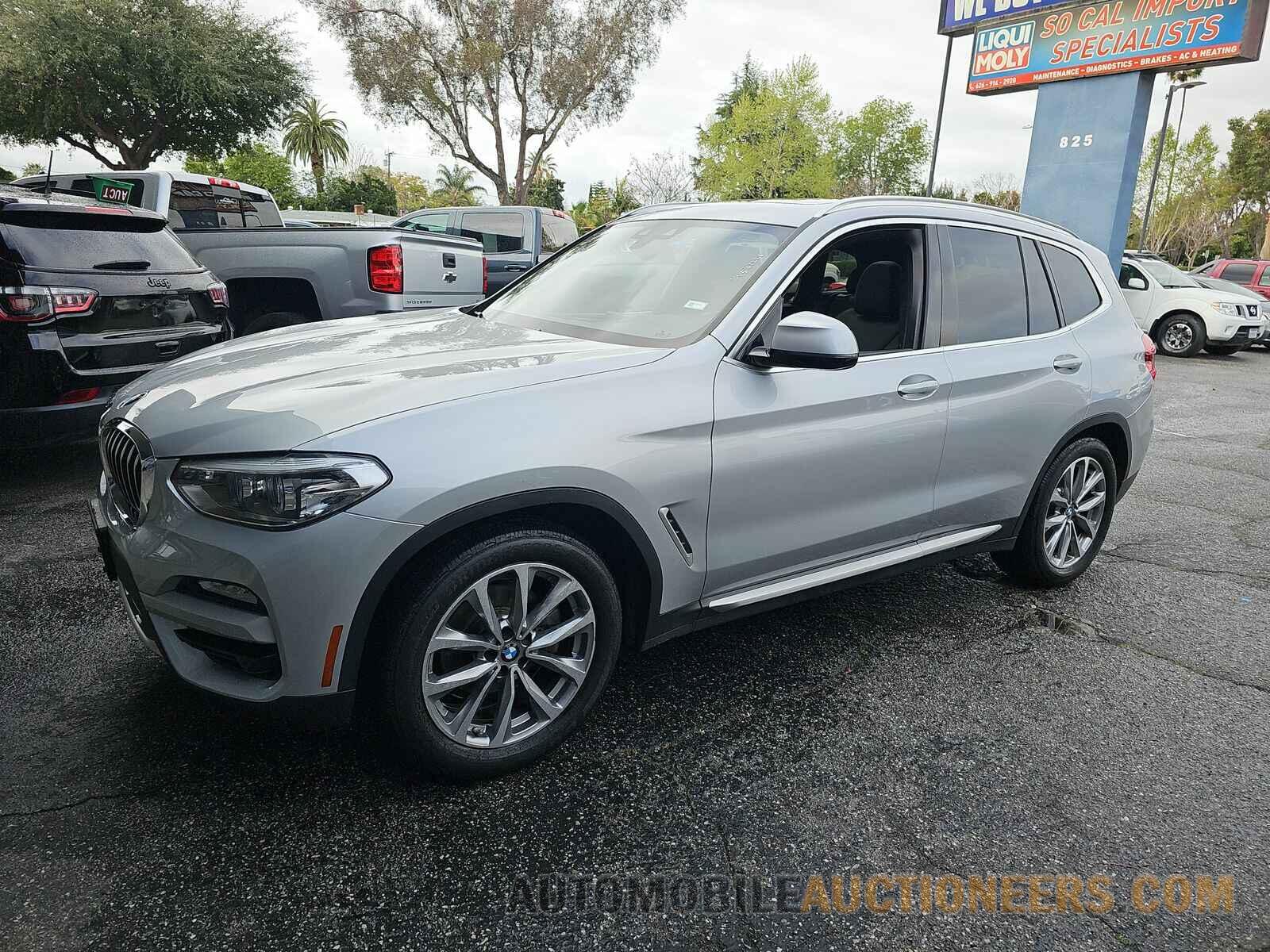 5UXTR7C54KLE93543 BMW X3 2019