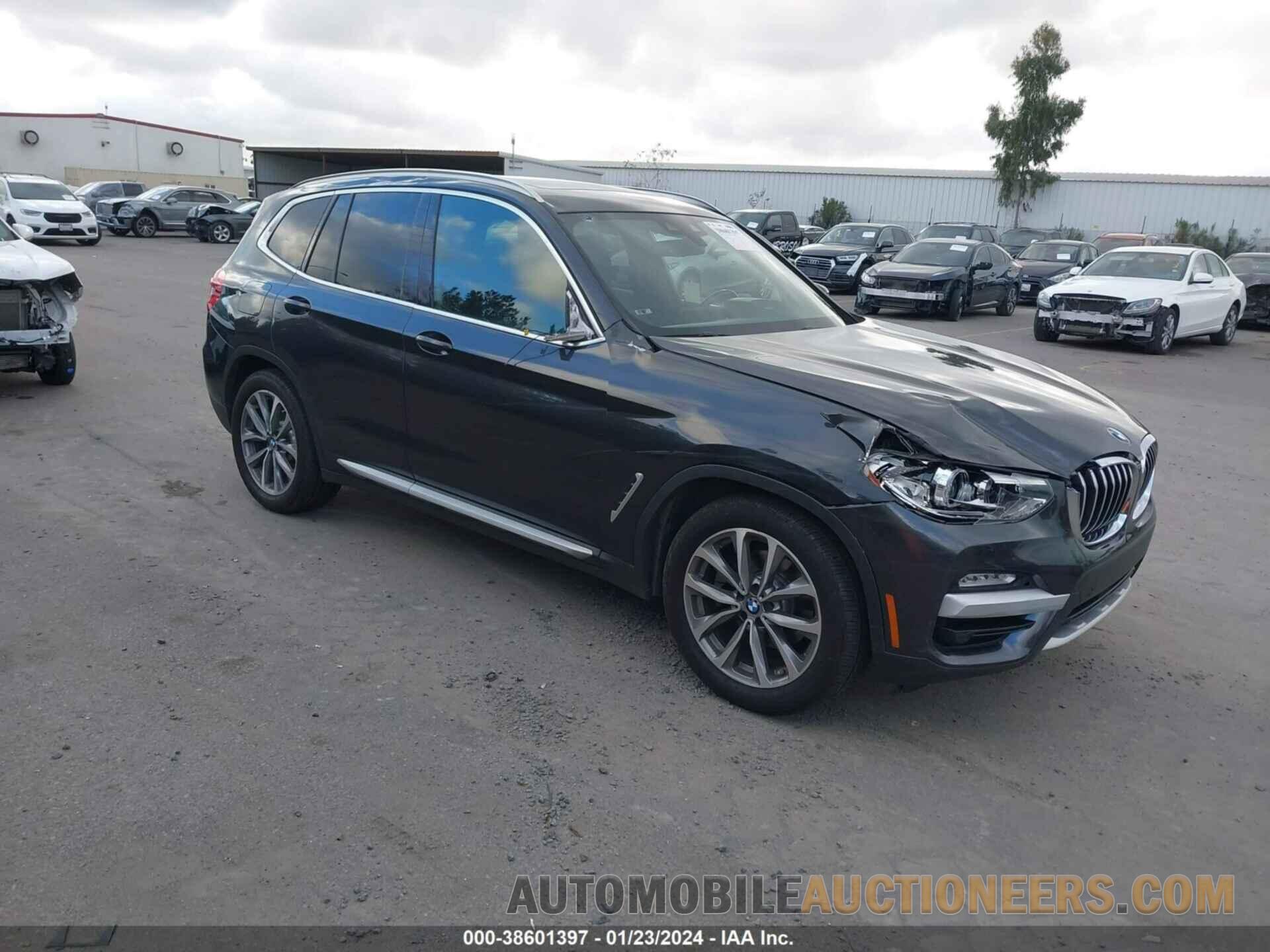 5UXTR7C54KLE93932 BMW X3 2019