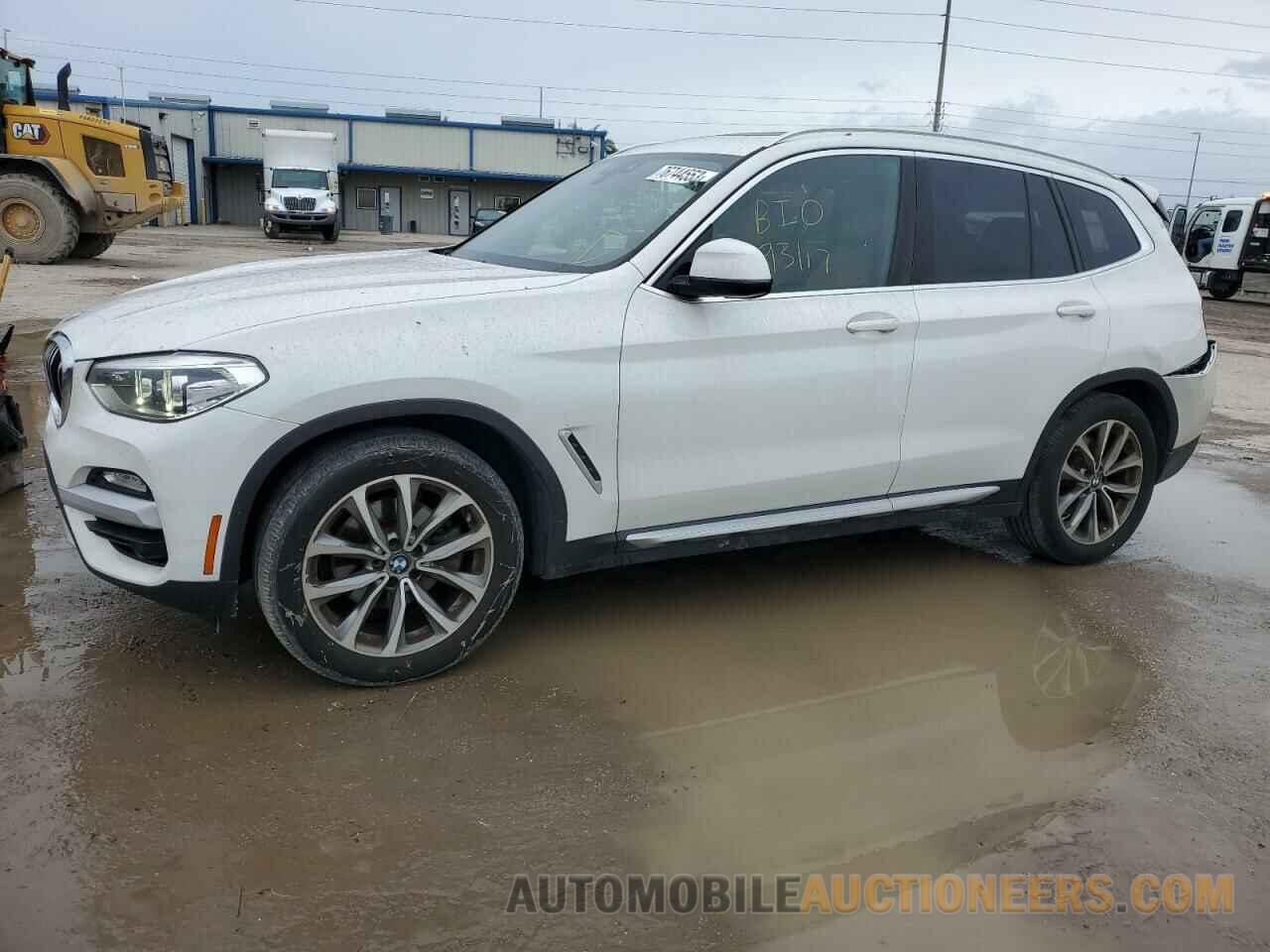 5UXTR7C55KLE88643 BMW X3 2019