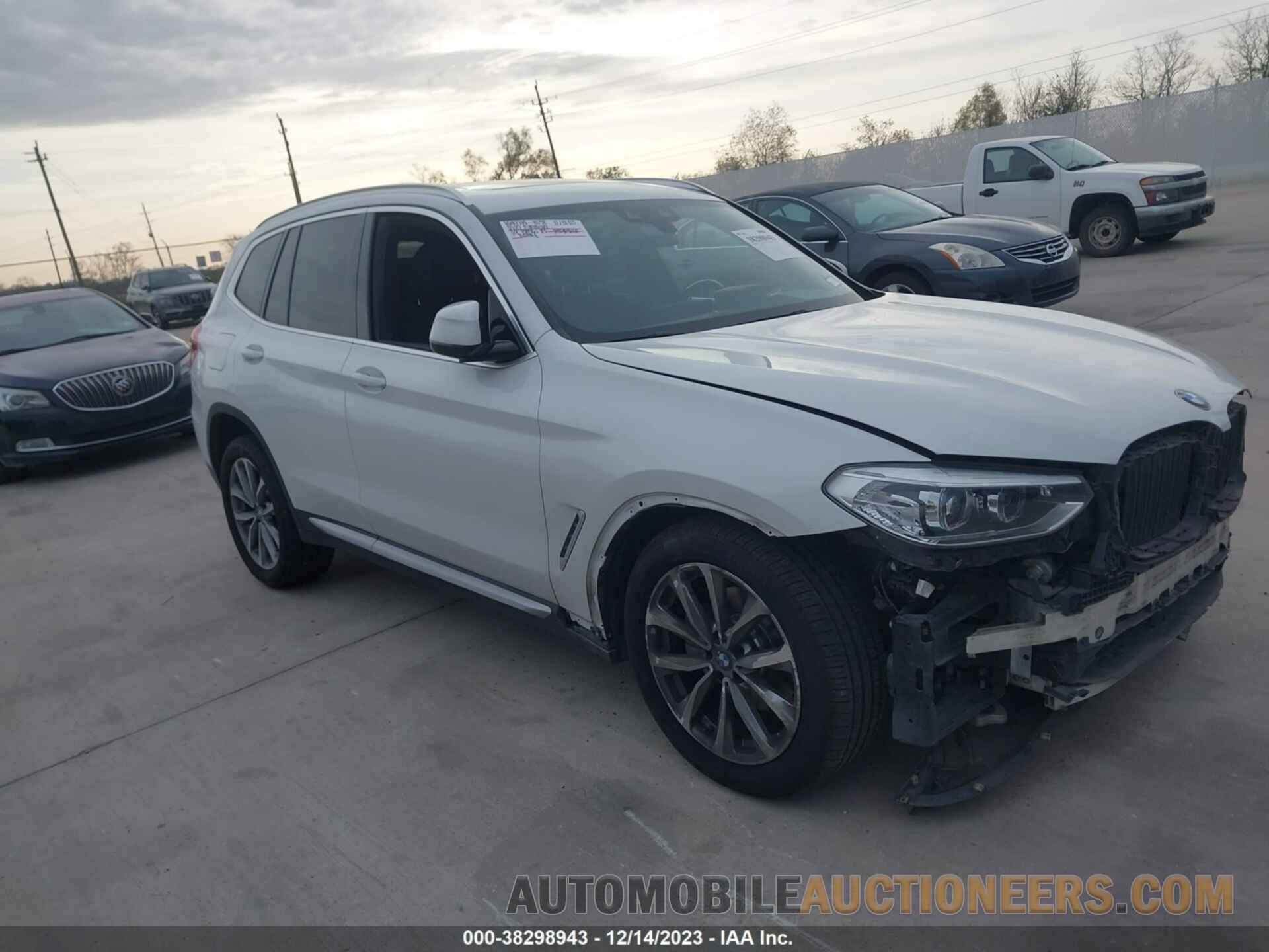 5UXTR7C55KLR44931 BMW X3 2019