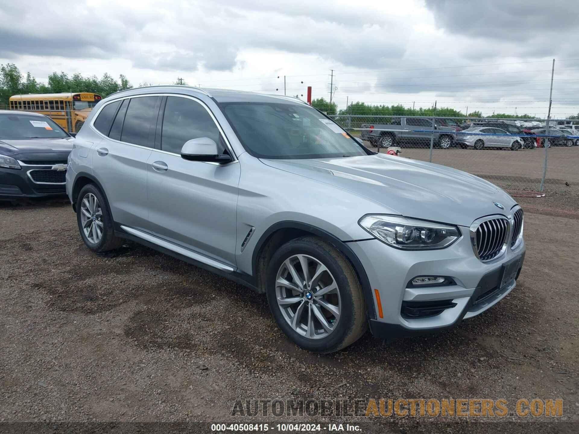 5UXTR7C56KLF32021 BMW X3 2019